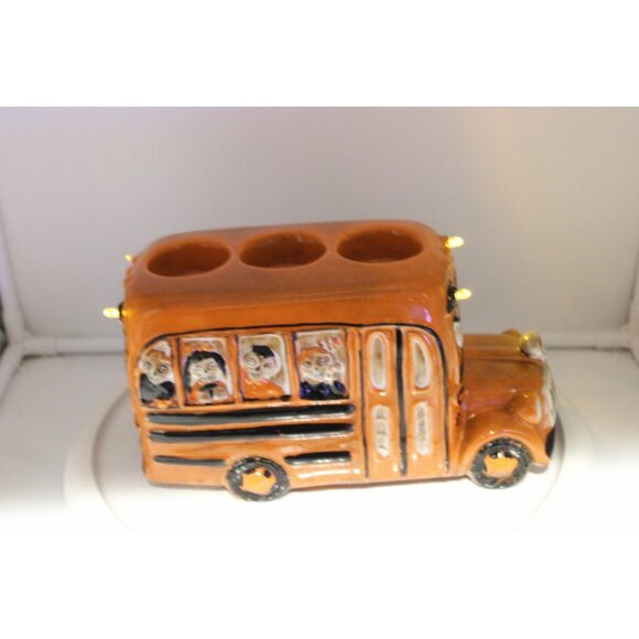 Yankee Candle - Boney Bunch Ghoul Bus Triple Tealight Holder 2014 - Picture 8 of 9